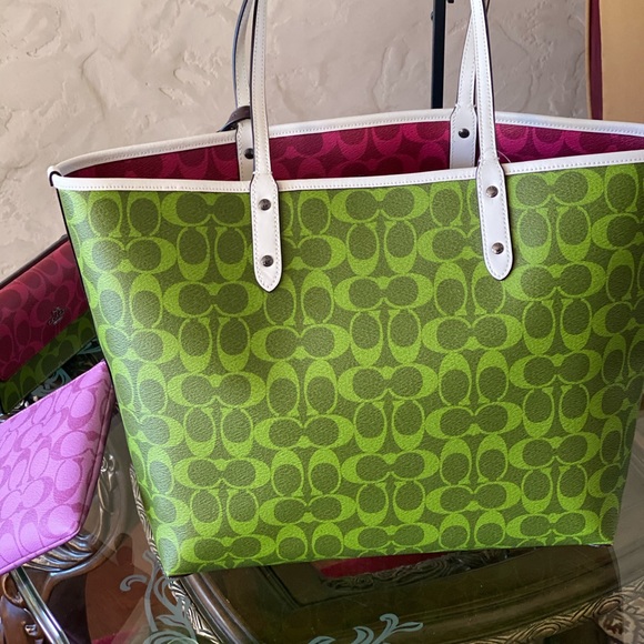 NWT Coach Colorblock Tote&wristlet&wallet - Picture 6 of 16